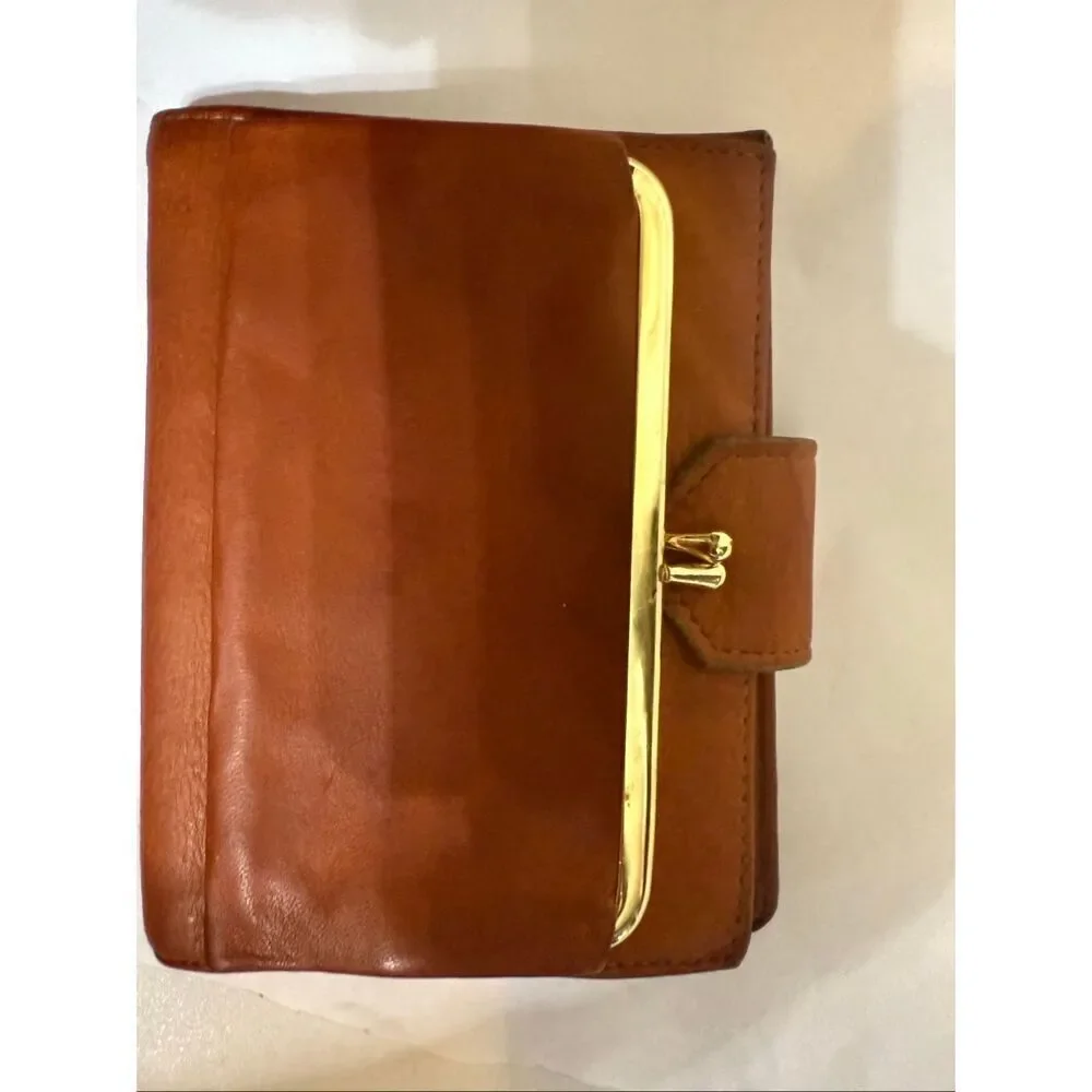Prince Gardner Unisex Cowhide Leather Bi-fold Card Holder Wallet Tan OS NWOT